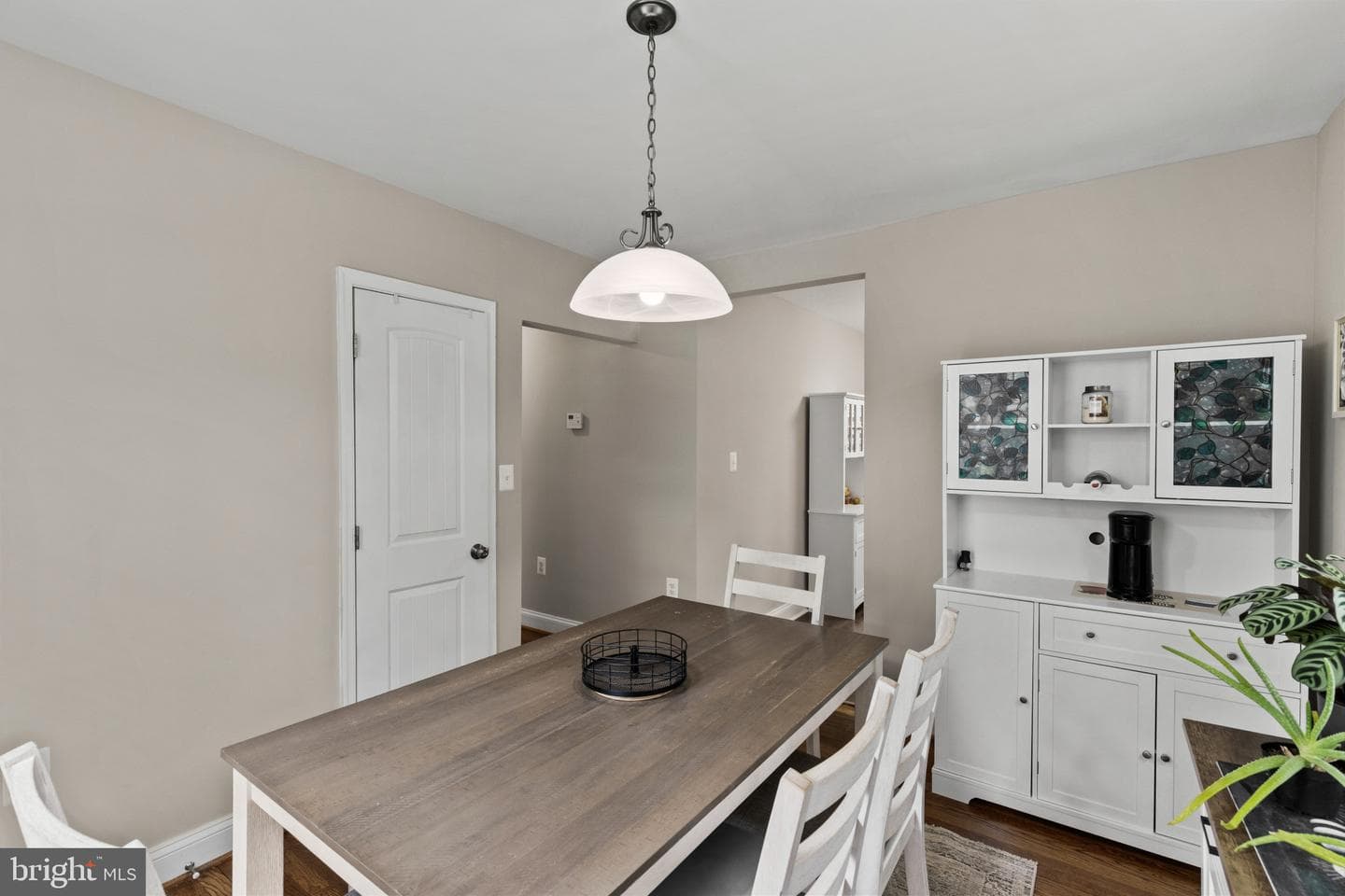 6407 Fairdel Avenue photo 12