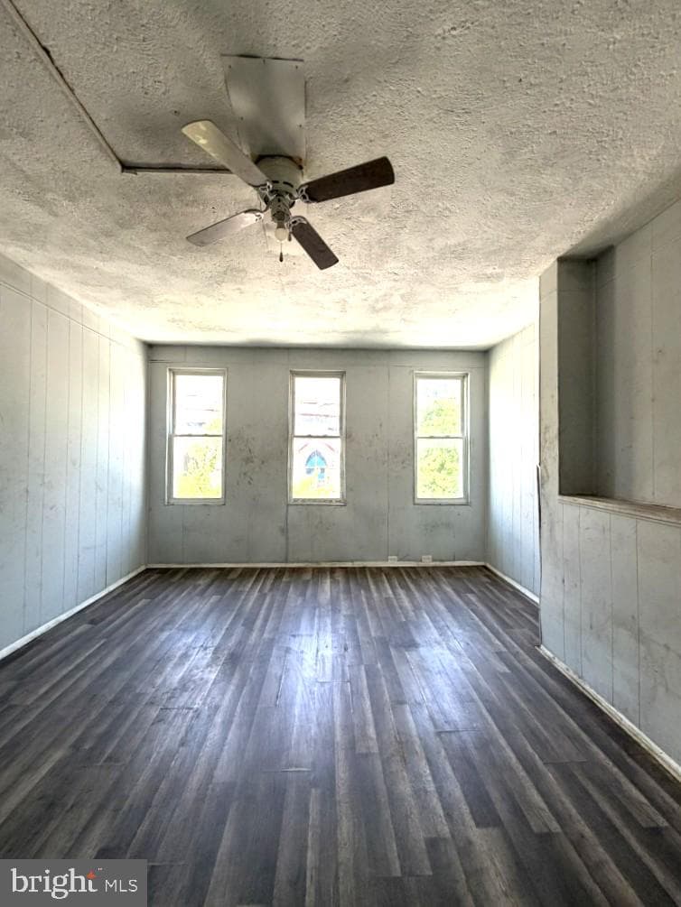 849 Harlem Ave photo 6