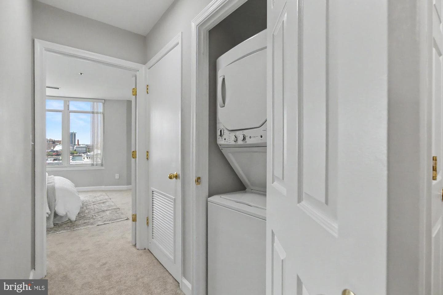 100 Harborview Drive #705 photo 22