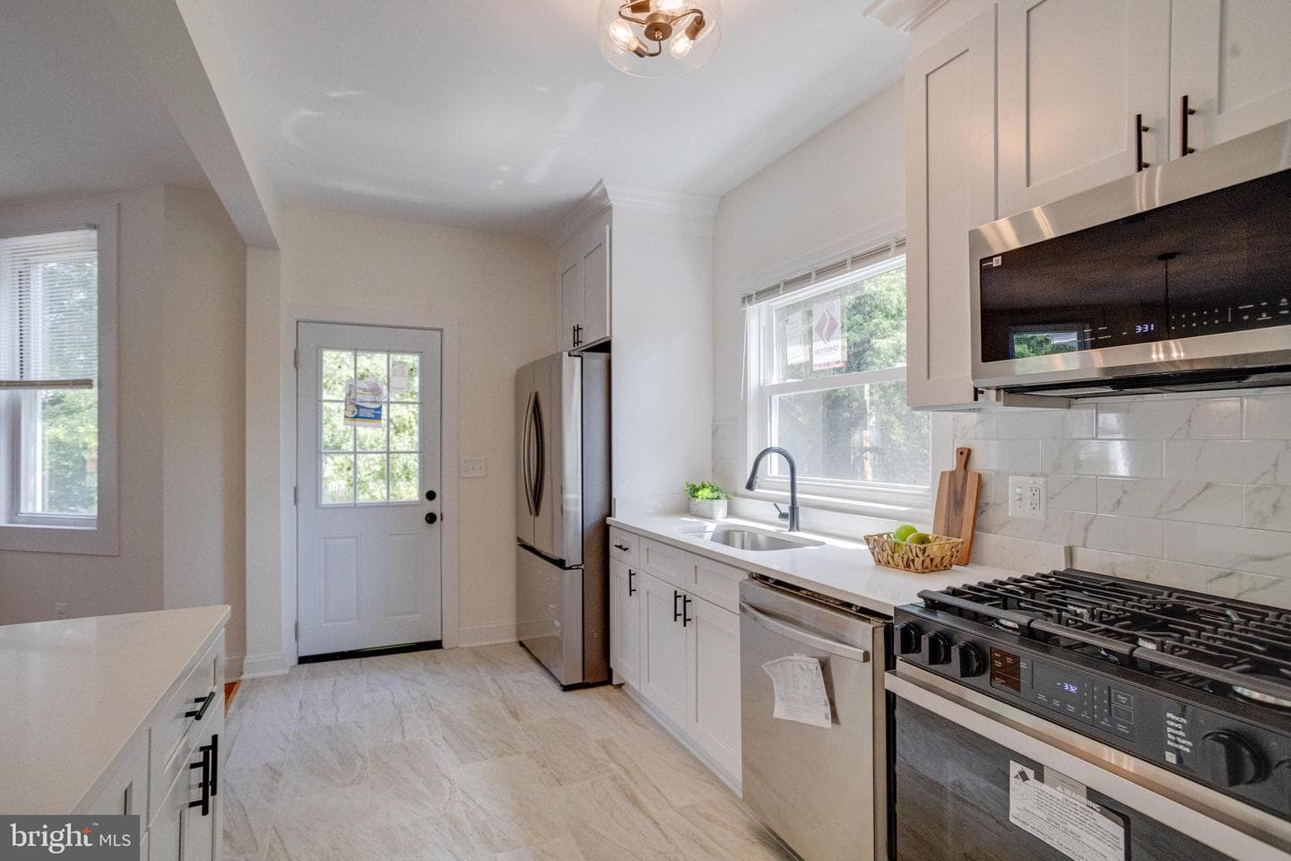 3105 Evergreen Avenue photo 21