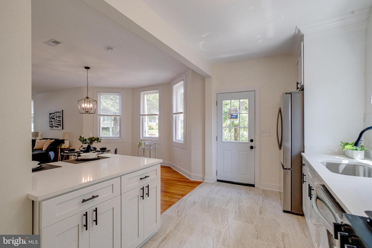 3105 Evergreen Avenue photo 24