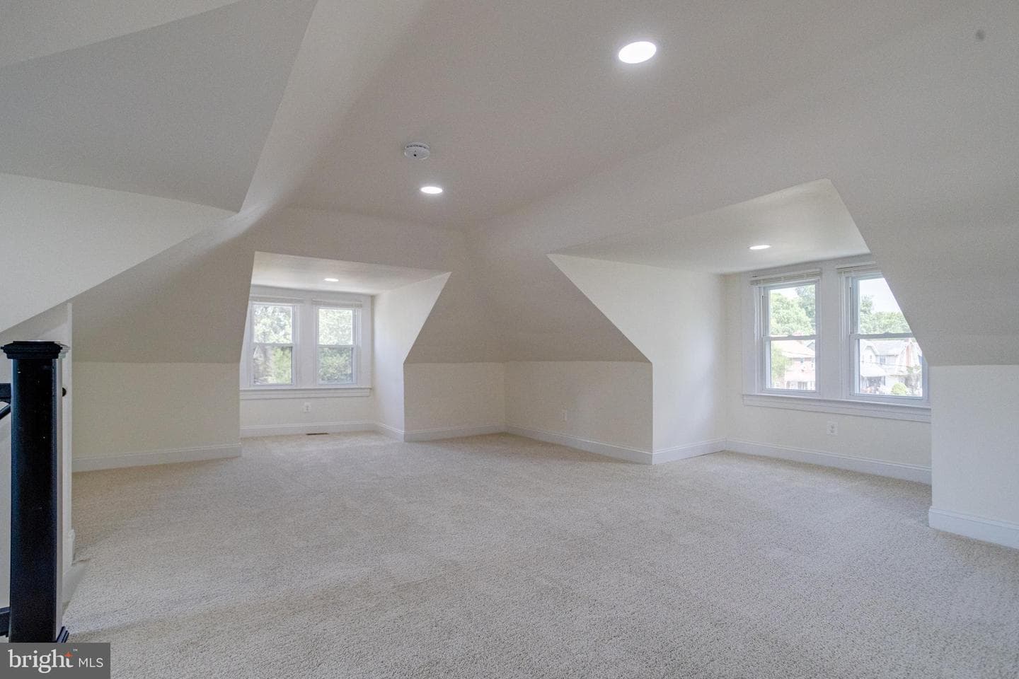 3105 Evergreen Avenue photo 31