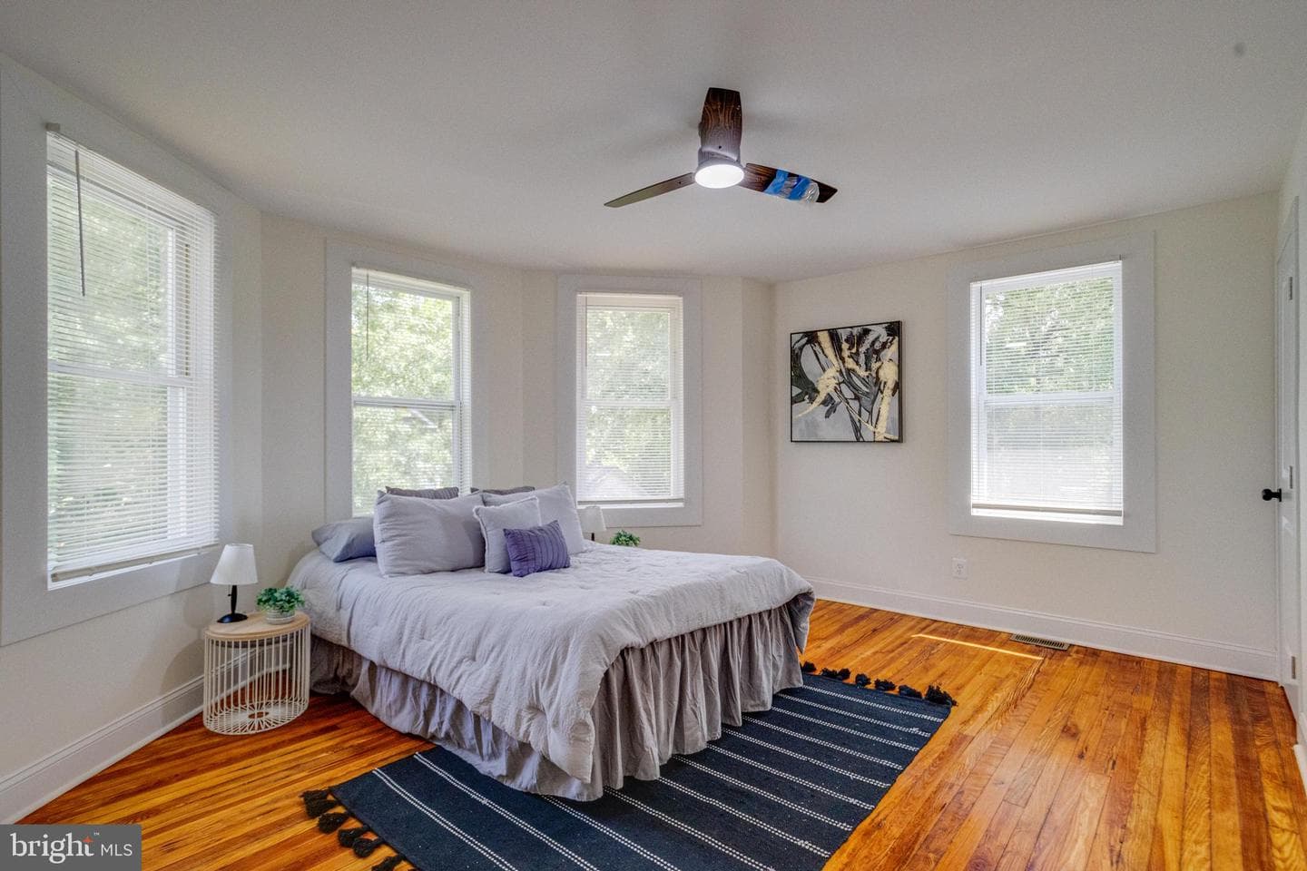 3105 Evergreen Avenue photo 36