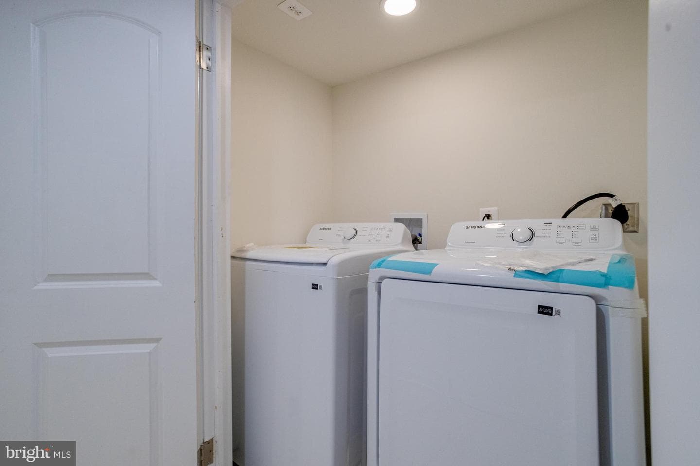 3105 Evergreen Avenue photo 61
