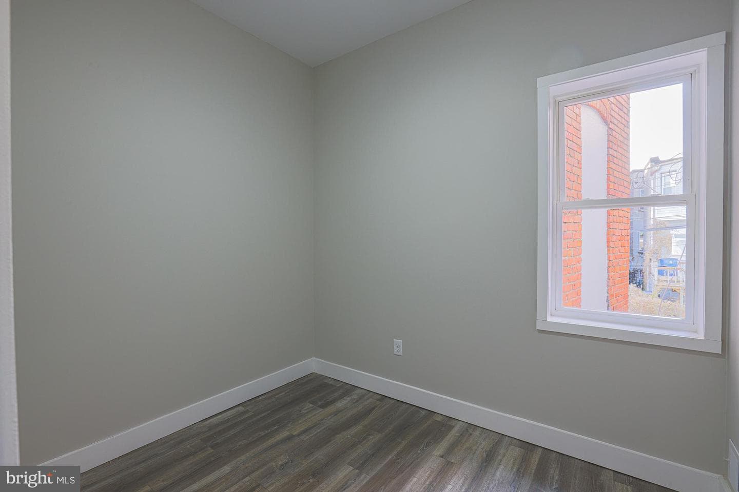 1728 Ruxton Ave photo 33