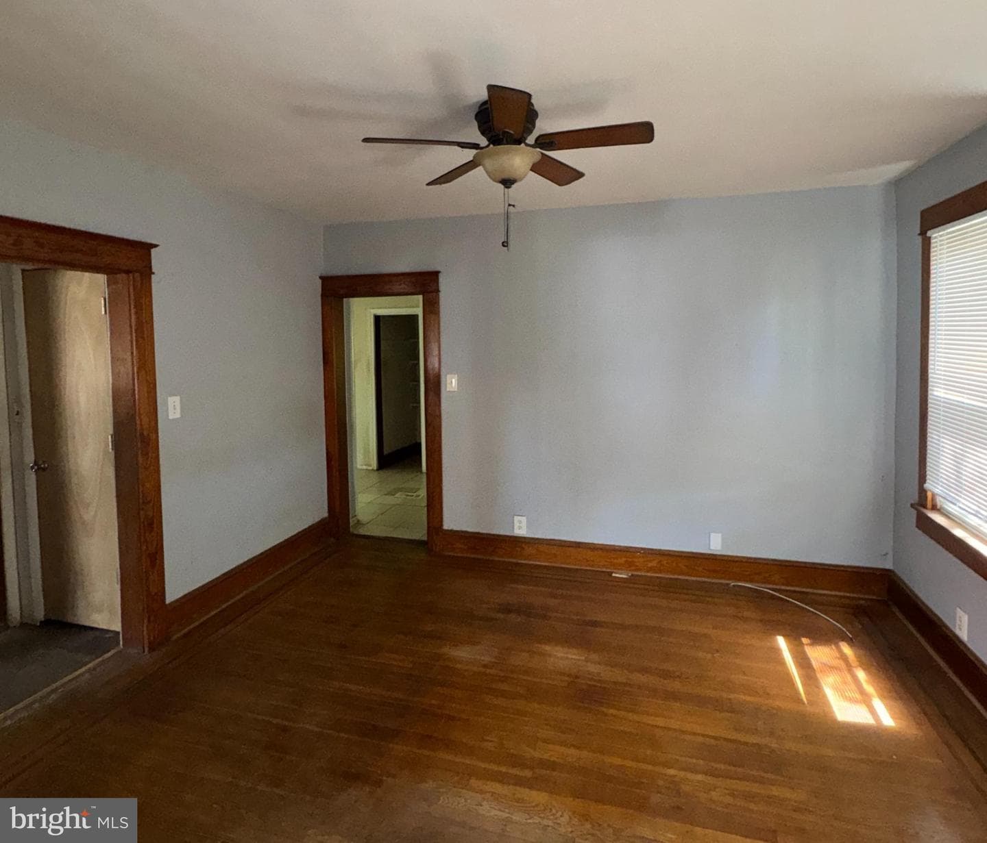 3032 Fleetwood Ave photo 10