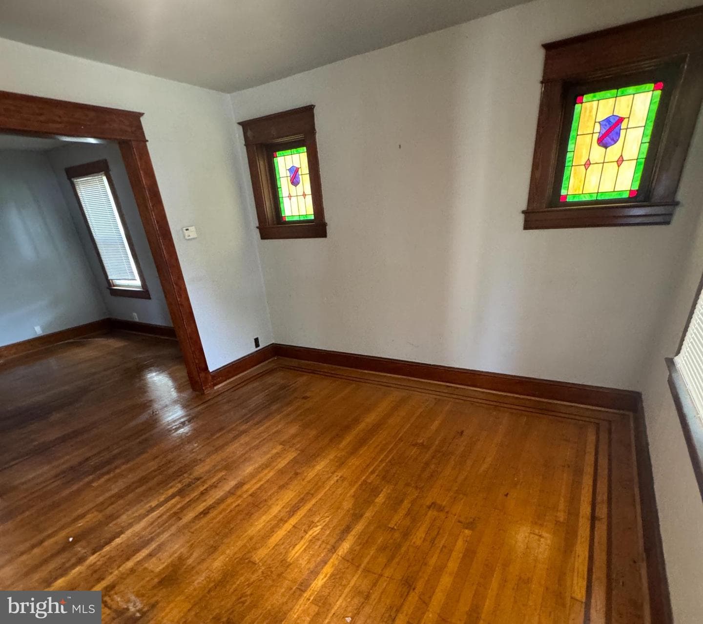 3032 Fleetwood Ave photo 4