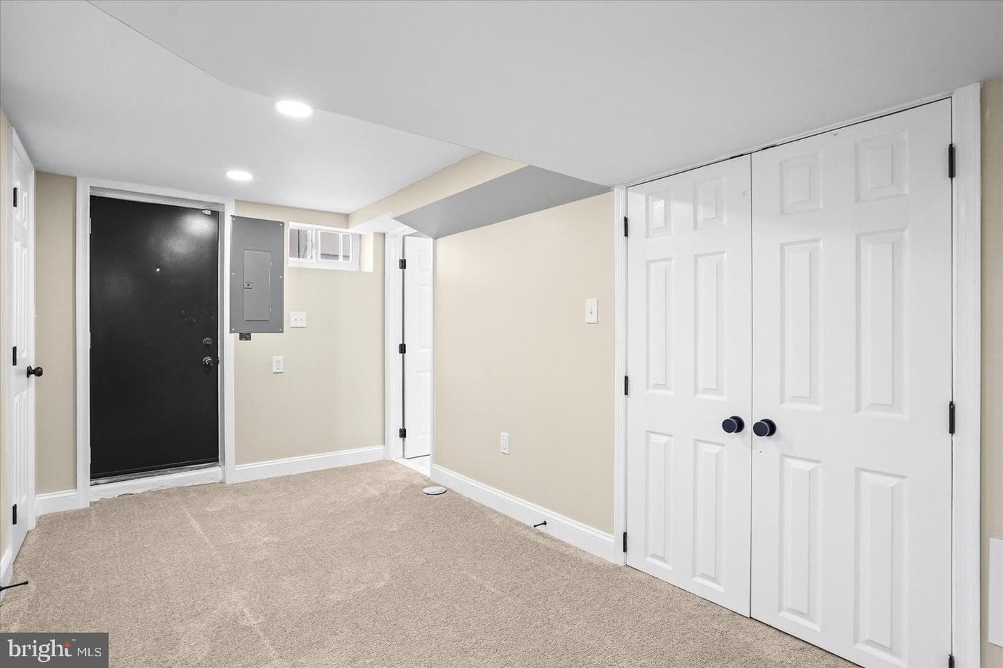 4728 Parkside Drive photo 21