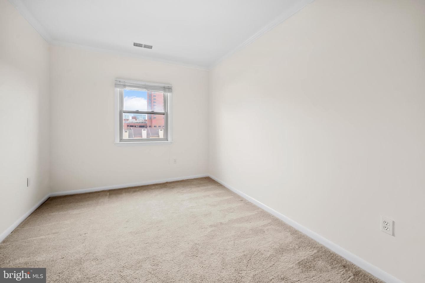 123 W Barre Street W #402 photo 16
