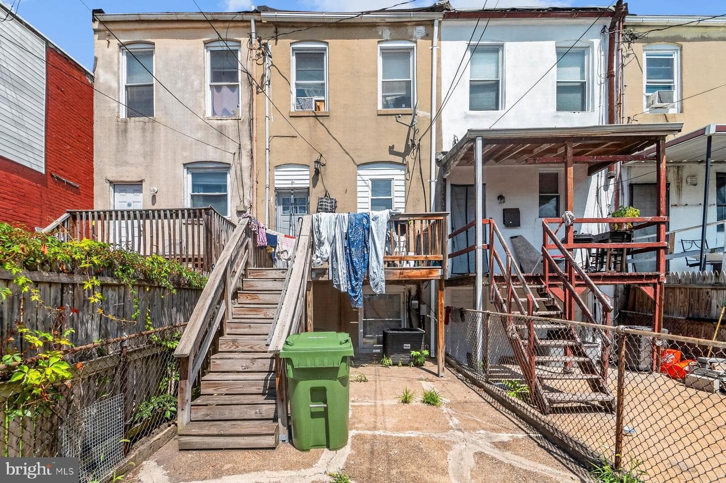 1209 Sargeant Street photo 10