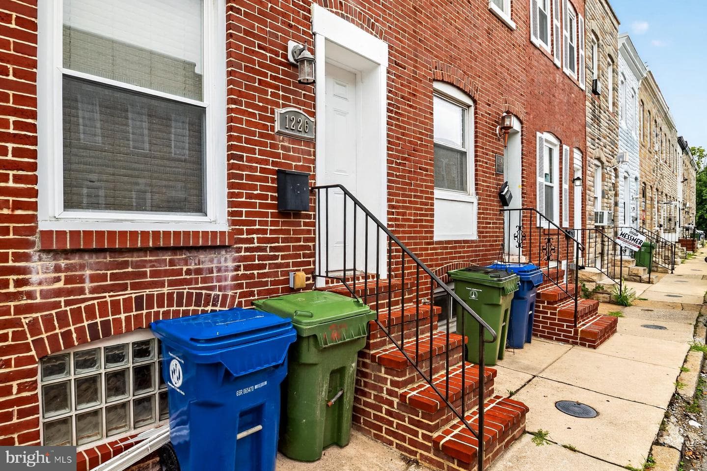 1226 Glyndon Avenue photo 4