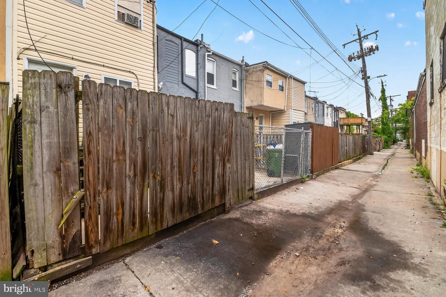 1226 Glyndon Avenue photo 8