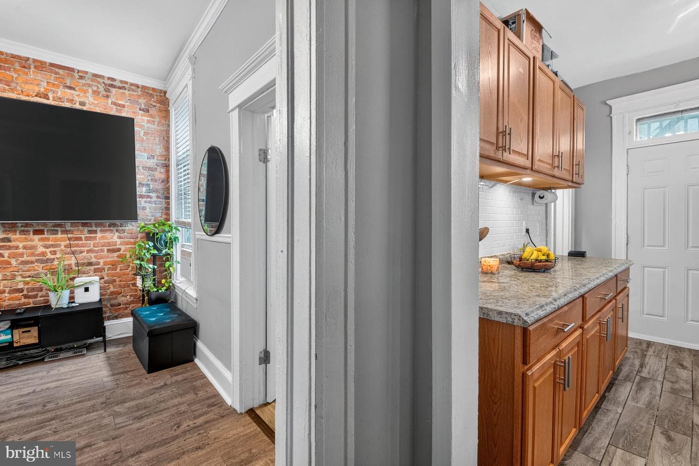 2427 Linden Avenue photo 13