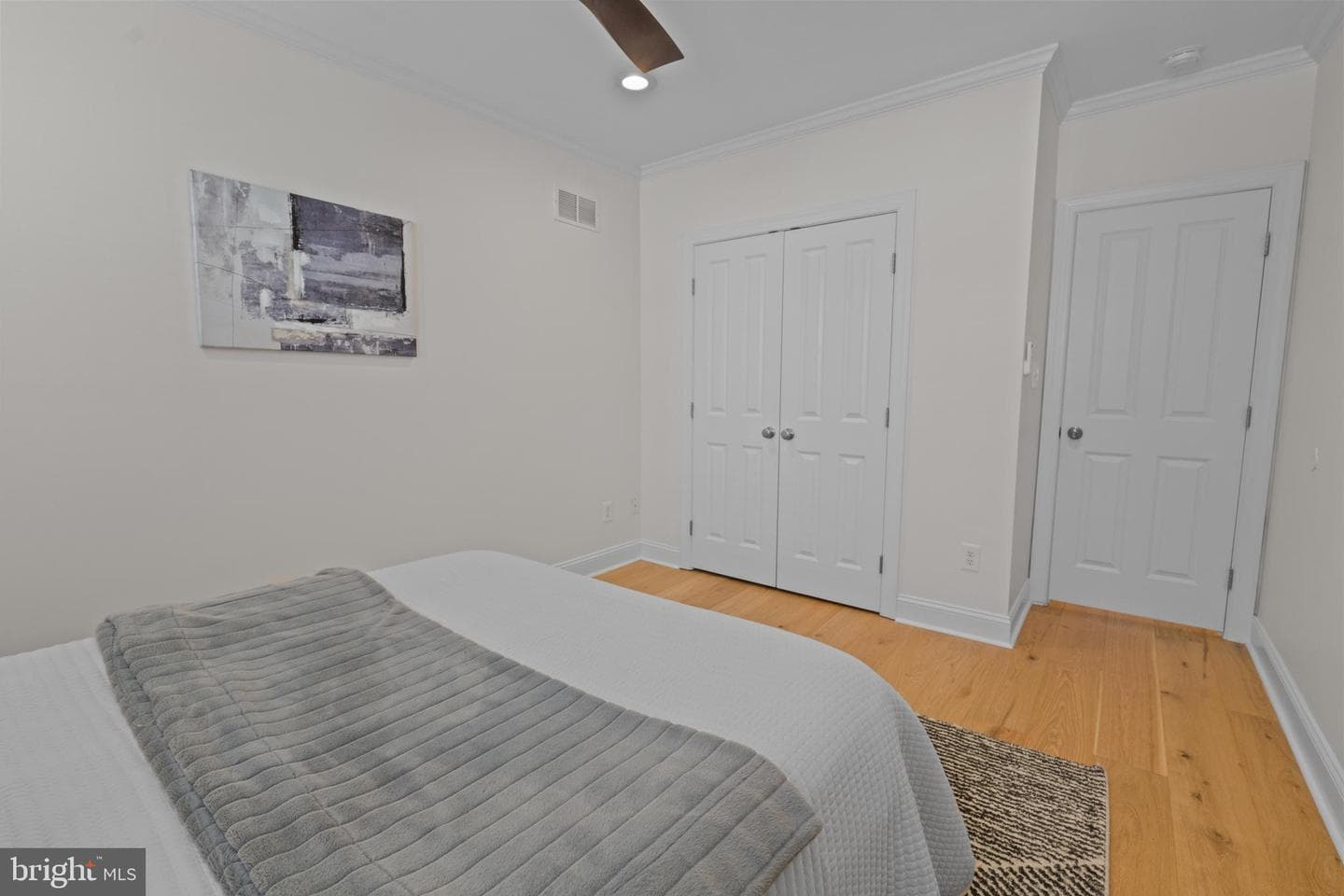 1452 Boyle Street photo 21