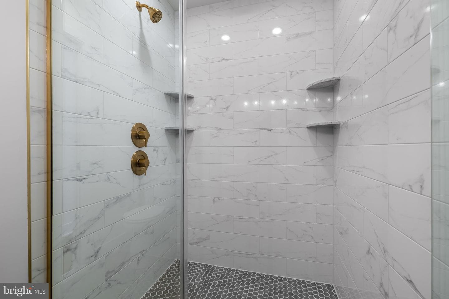 1415 Reynolds Street photo 28