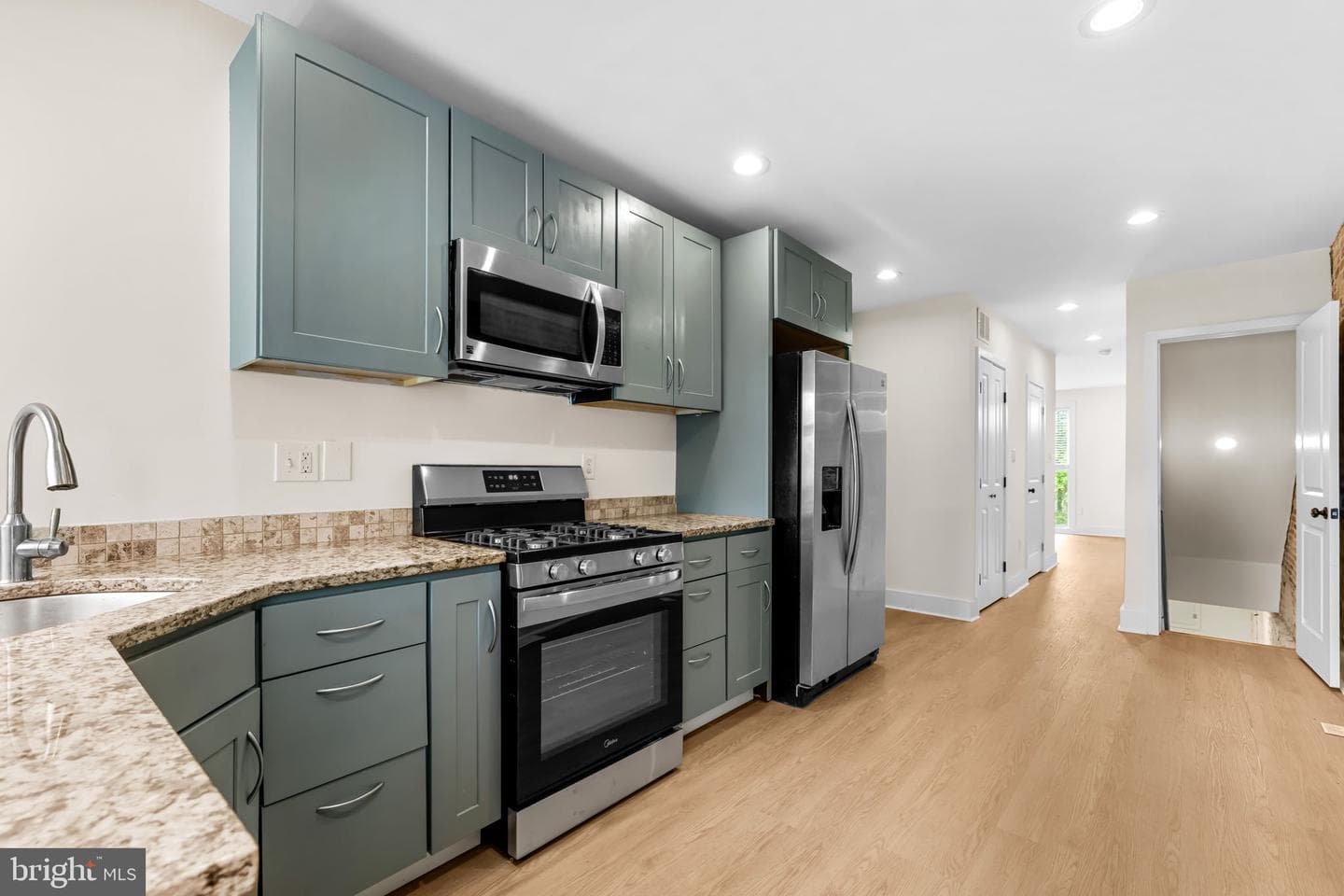307 Font Hill Avenue photo 11