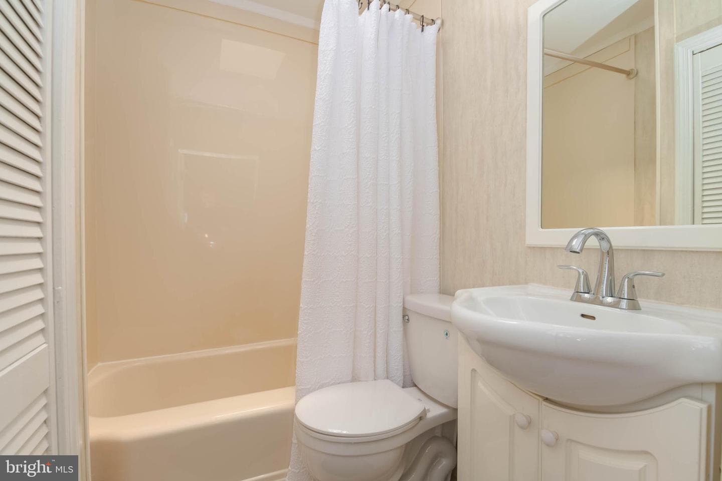 3847 Lyndale Avenue photo 21
