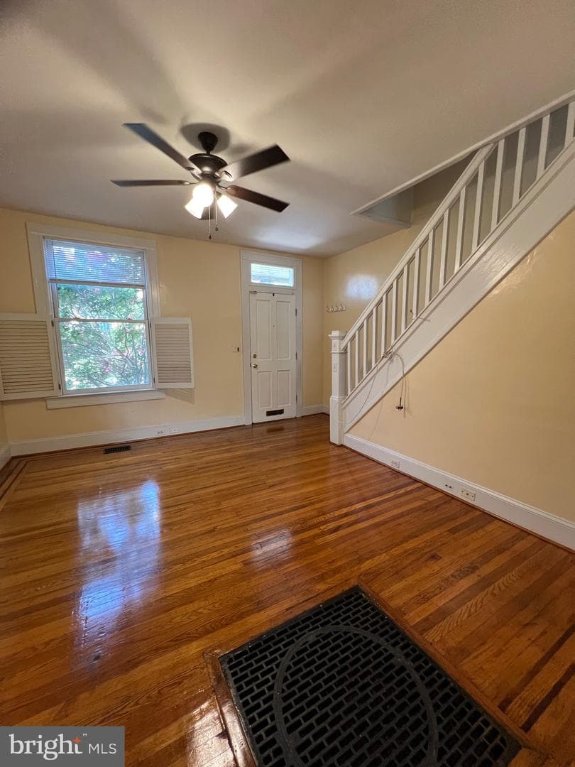 3505 Esther Place photo 9