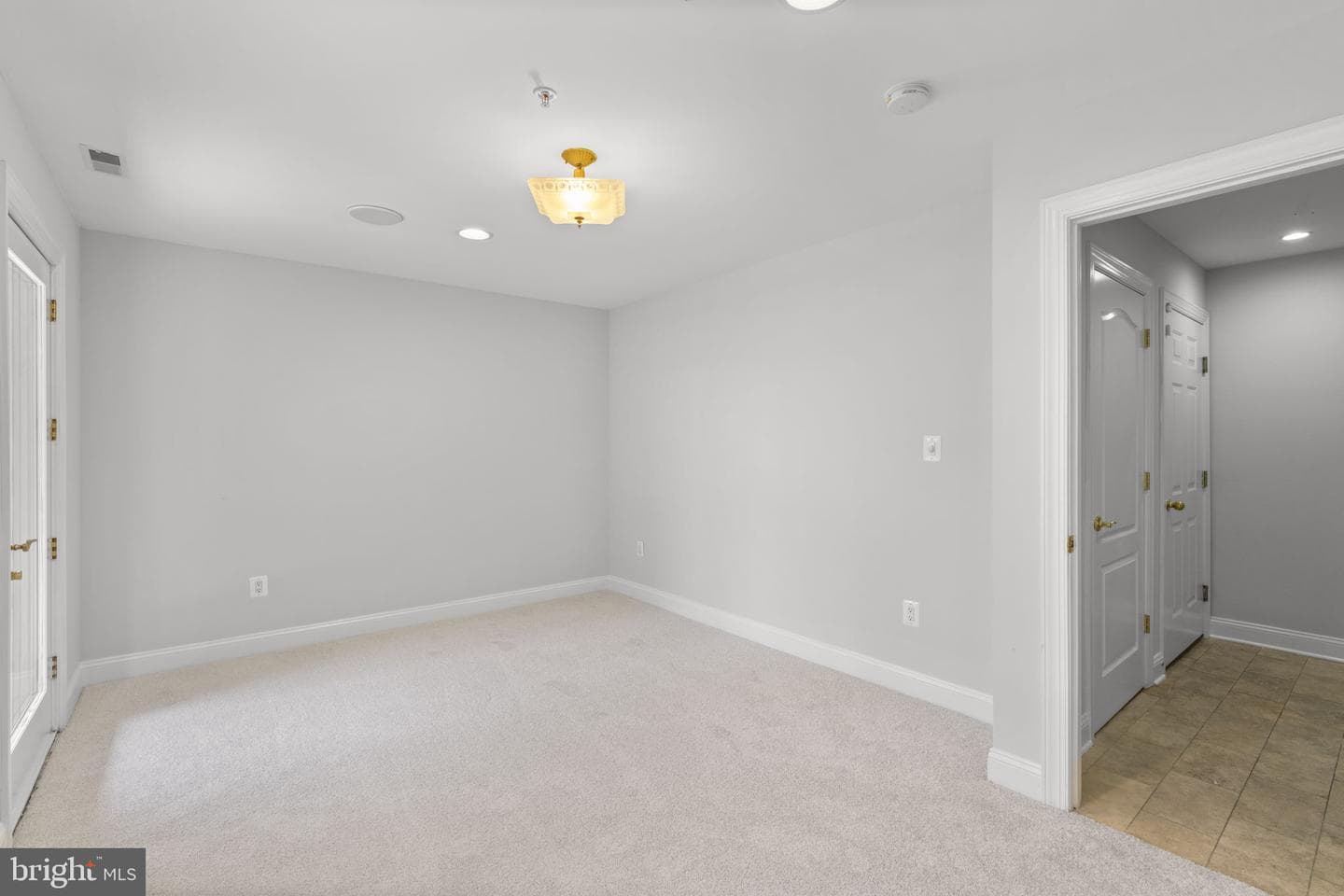 1207 Harbor Island Walk photo 52