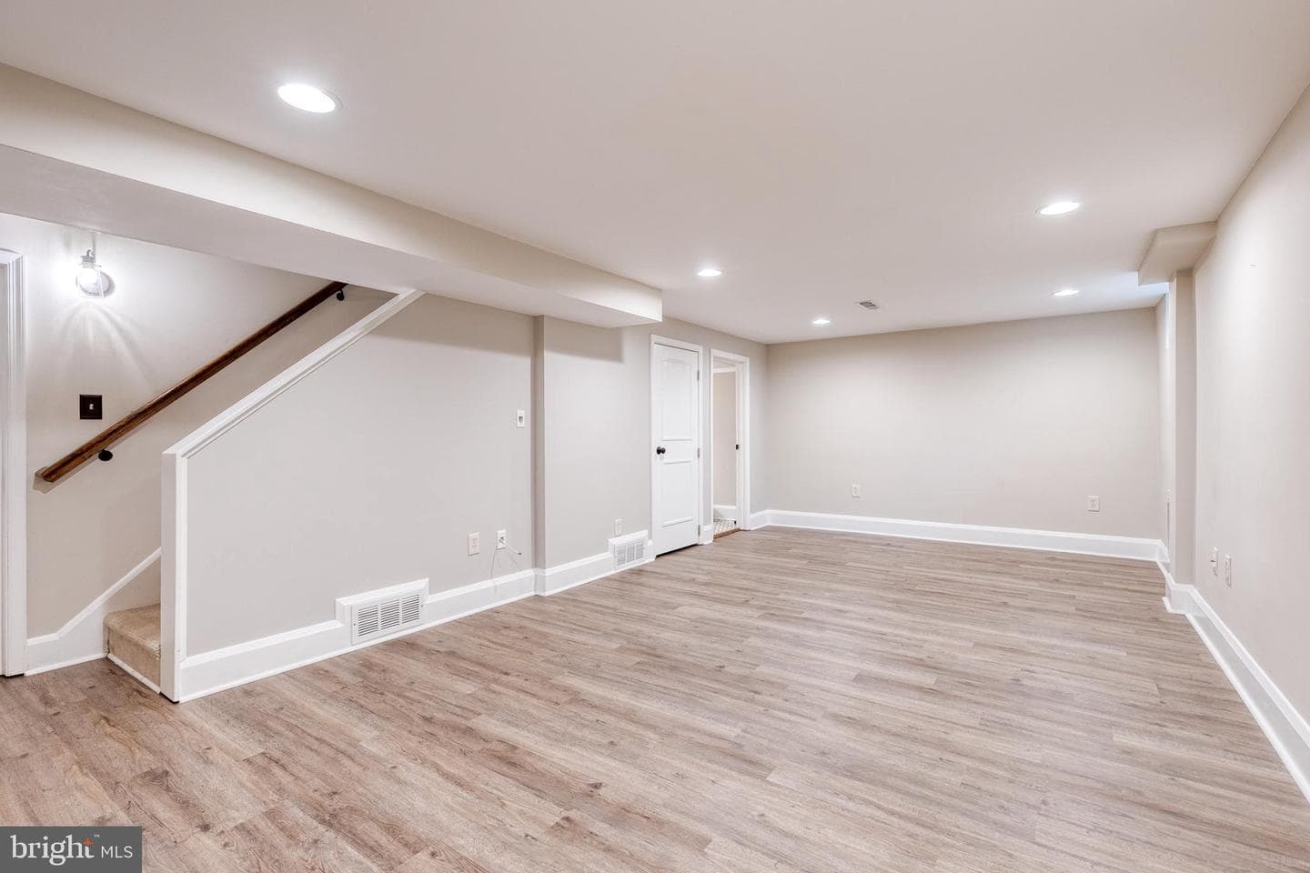 336 Broadmoor Road photo 32
