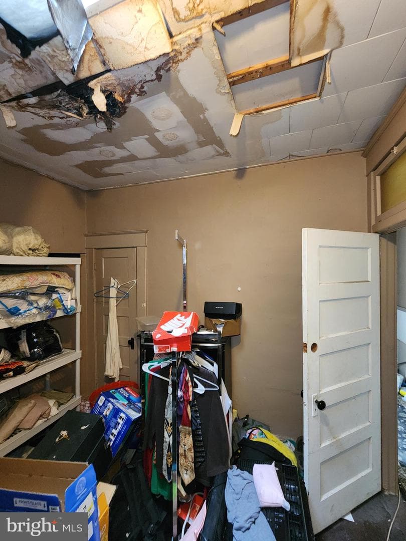 3007 Erdman Avenue photo 81
