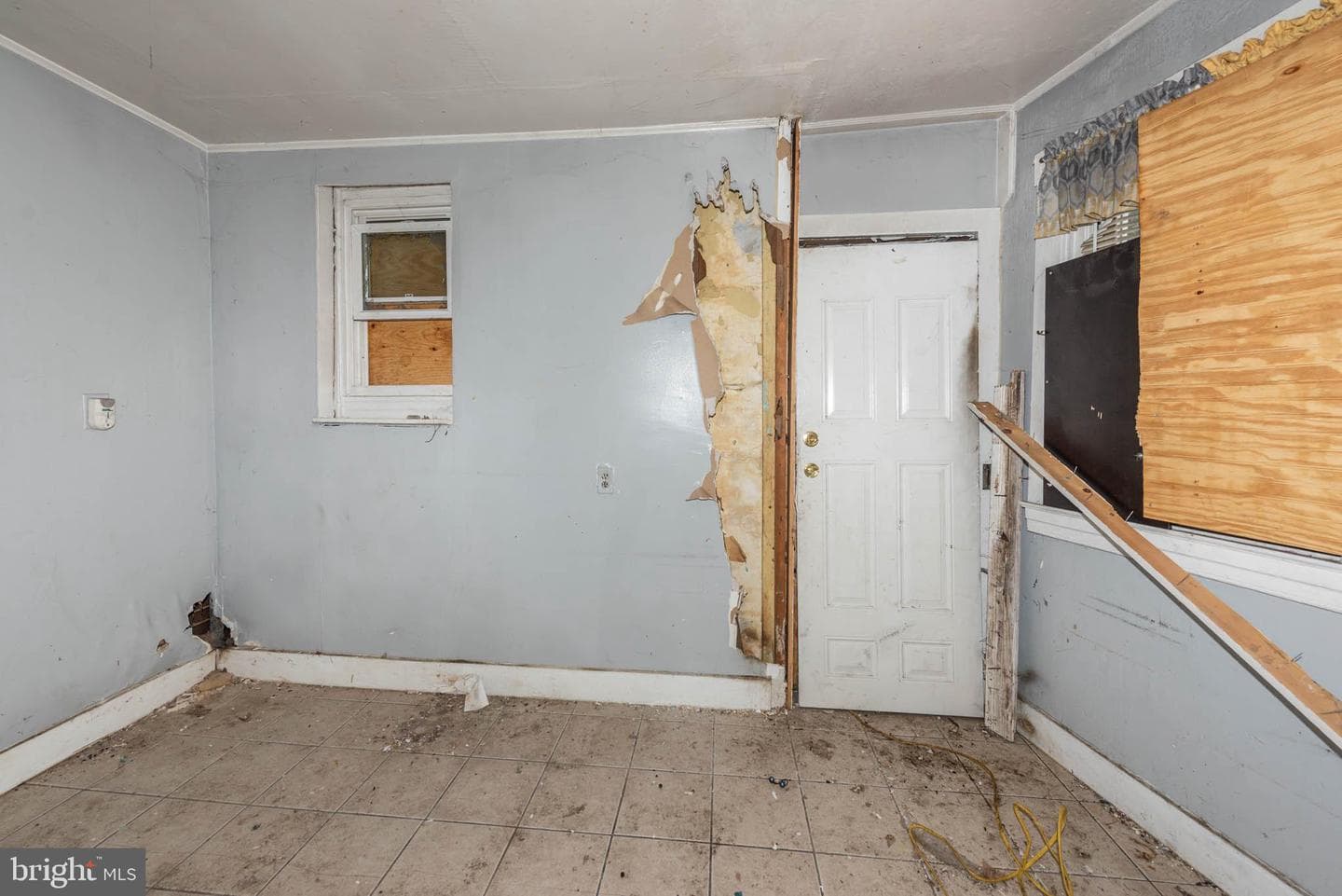 2919 Belmont Avenue photo 7