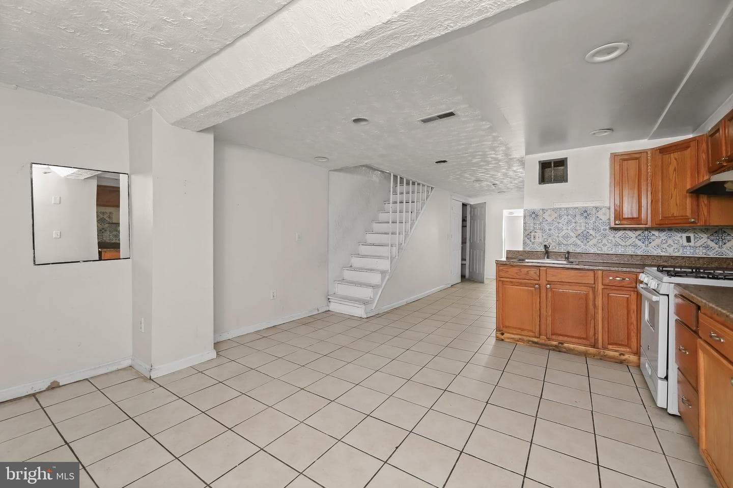 808 Ponca Street photo 26