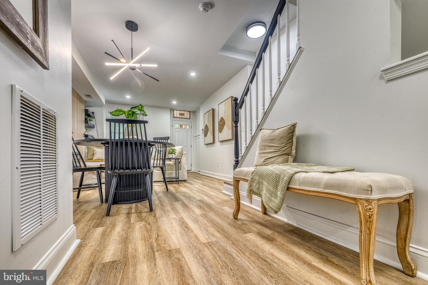 2106 Cliftwood Avenue photo 41