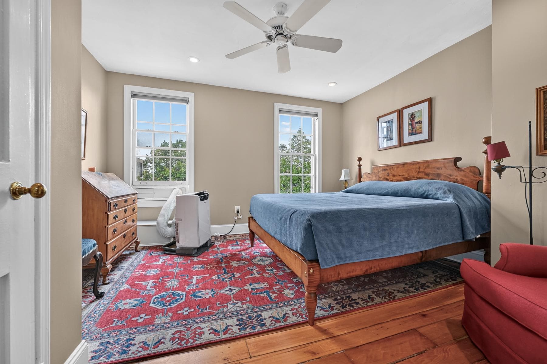 116 E Montgomery Street photo 25