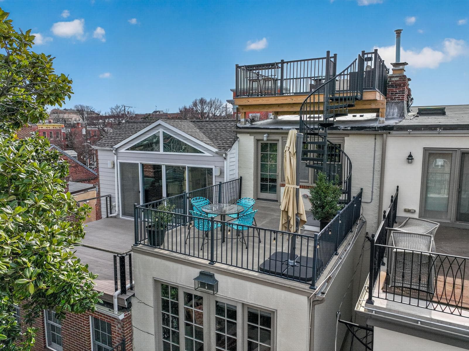 116 E Montgomery Street photo 31
