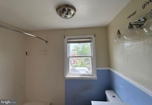 5922 Arizona Avenue photo 12