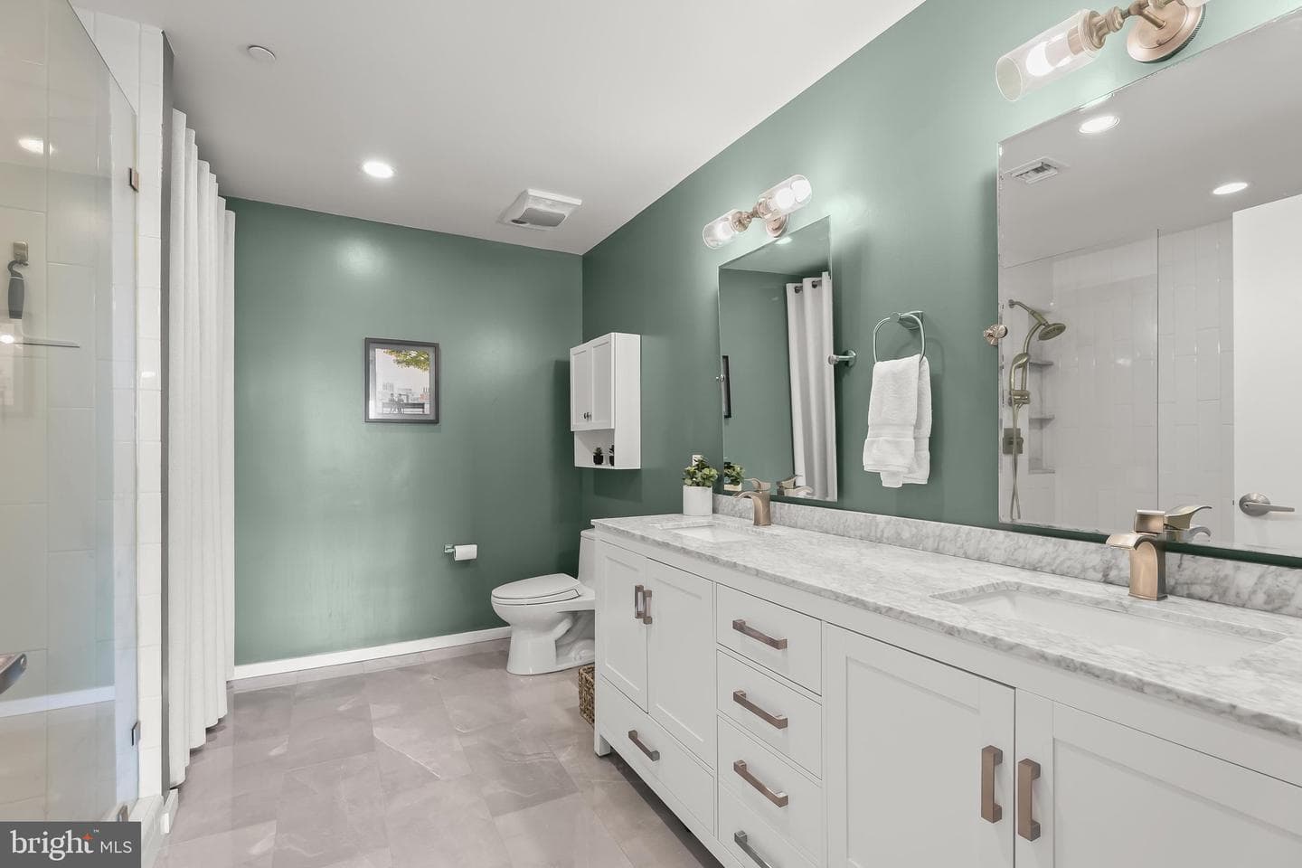 1200 Steuart Street #625 photo 29