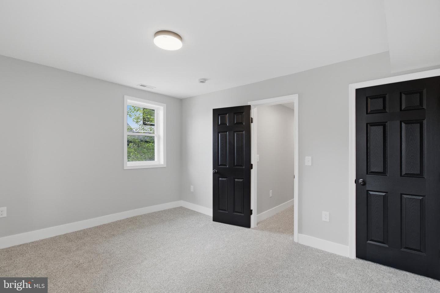 4011 Carlisle Avenue photo 43