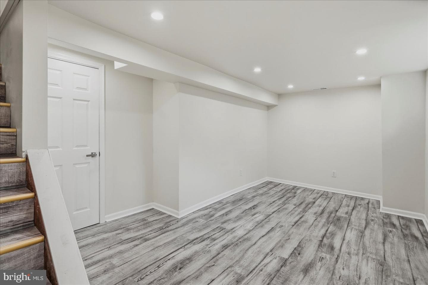 16 S Mount Olivet Lane photo 26