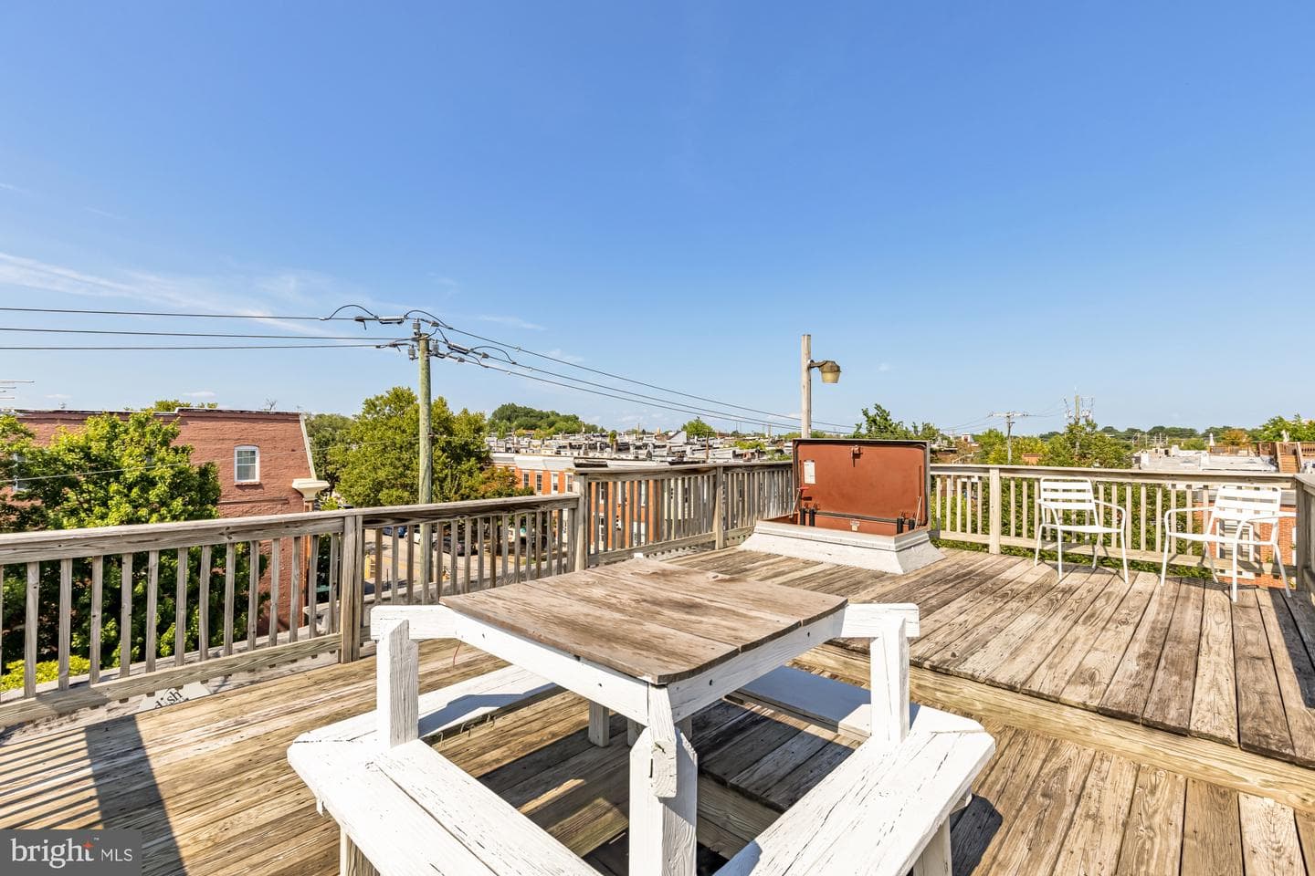 34 N Linwood Avenue photo 18