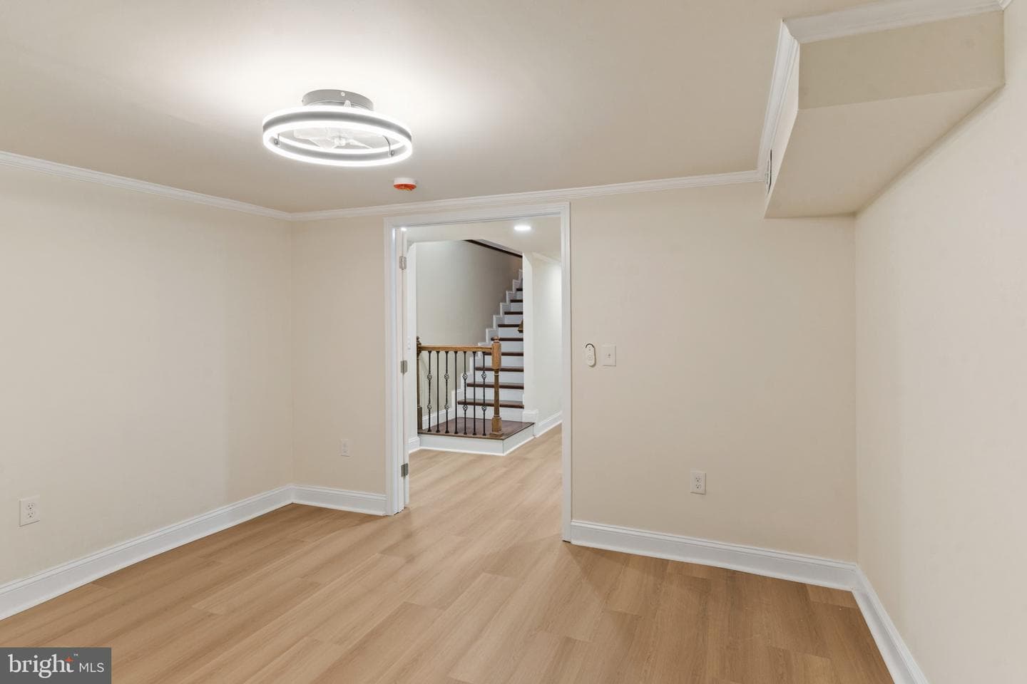 2769 W North Avenue photo 32