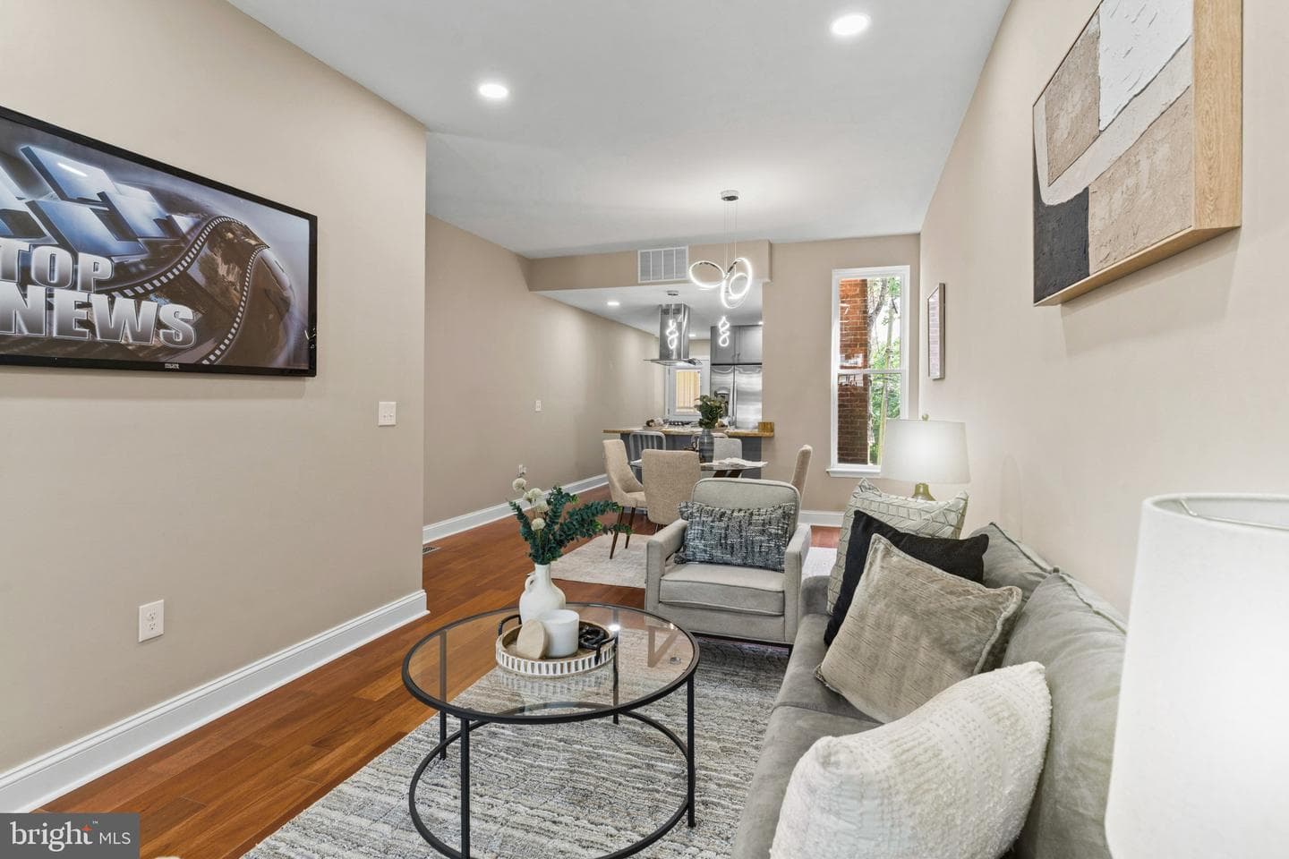 2769 W North Avenue photo 8