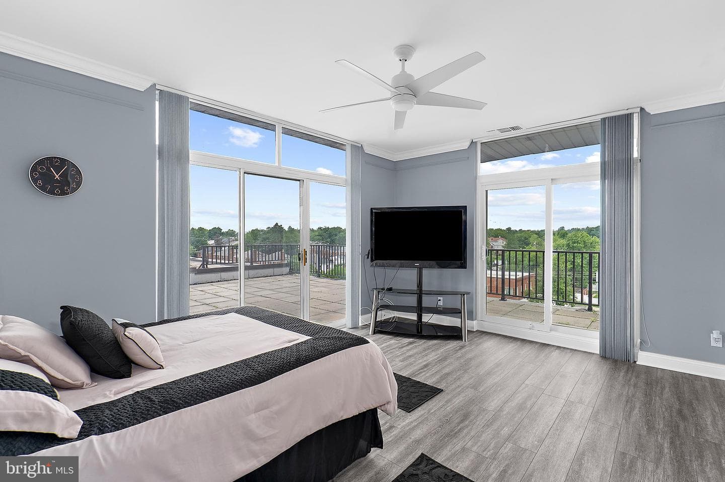 3601 Clarks Lane #h photo 10