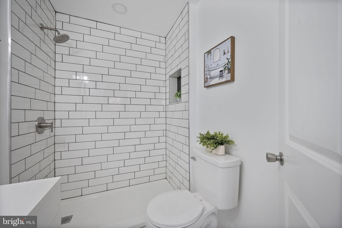 328 S Macon Street photo 15