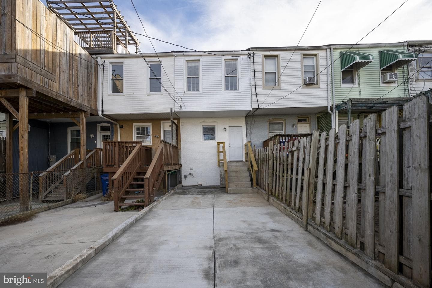 328 S Macon Street photo 23