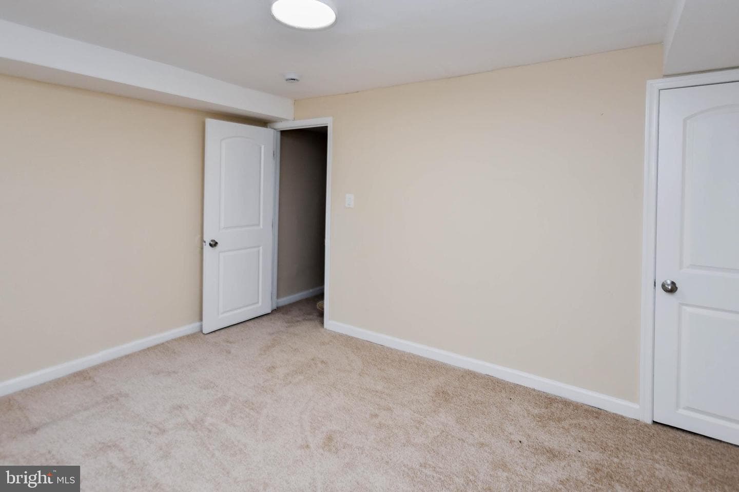 2035 Madison Avenue photo 39