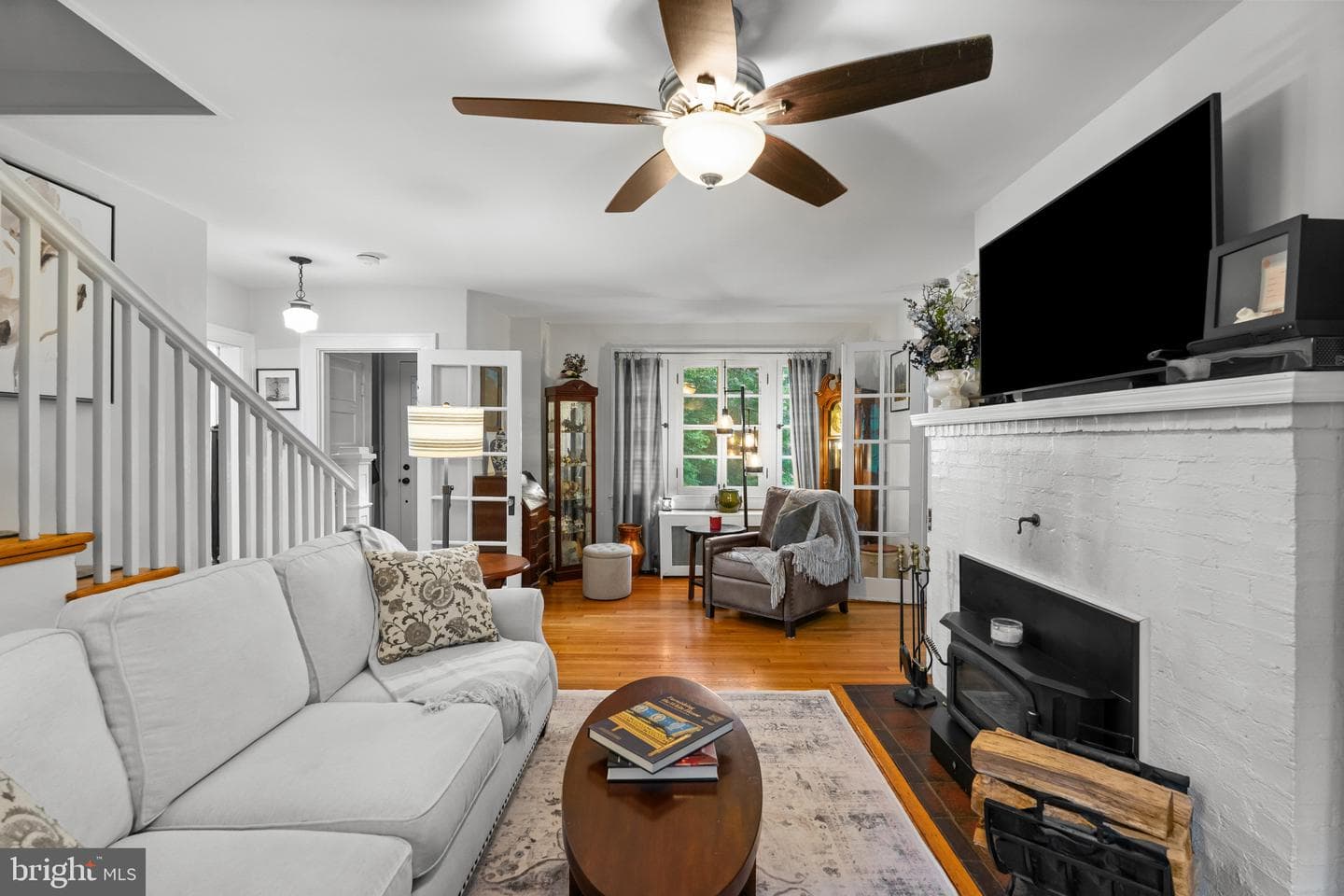 1804 Fairbank Road photo 12