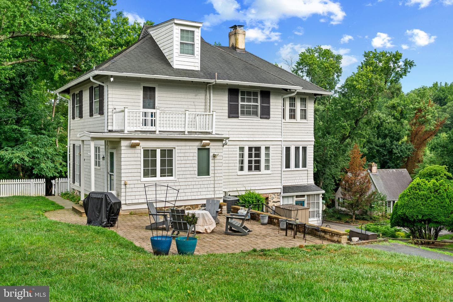 1804 Fairbank Road photo 51