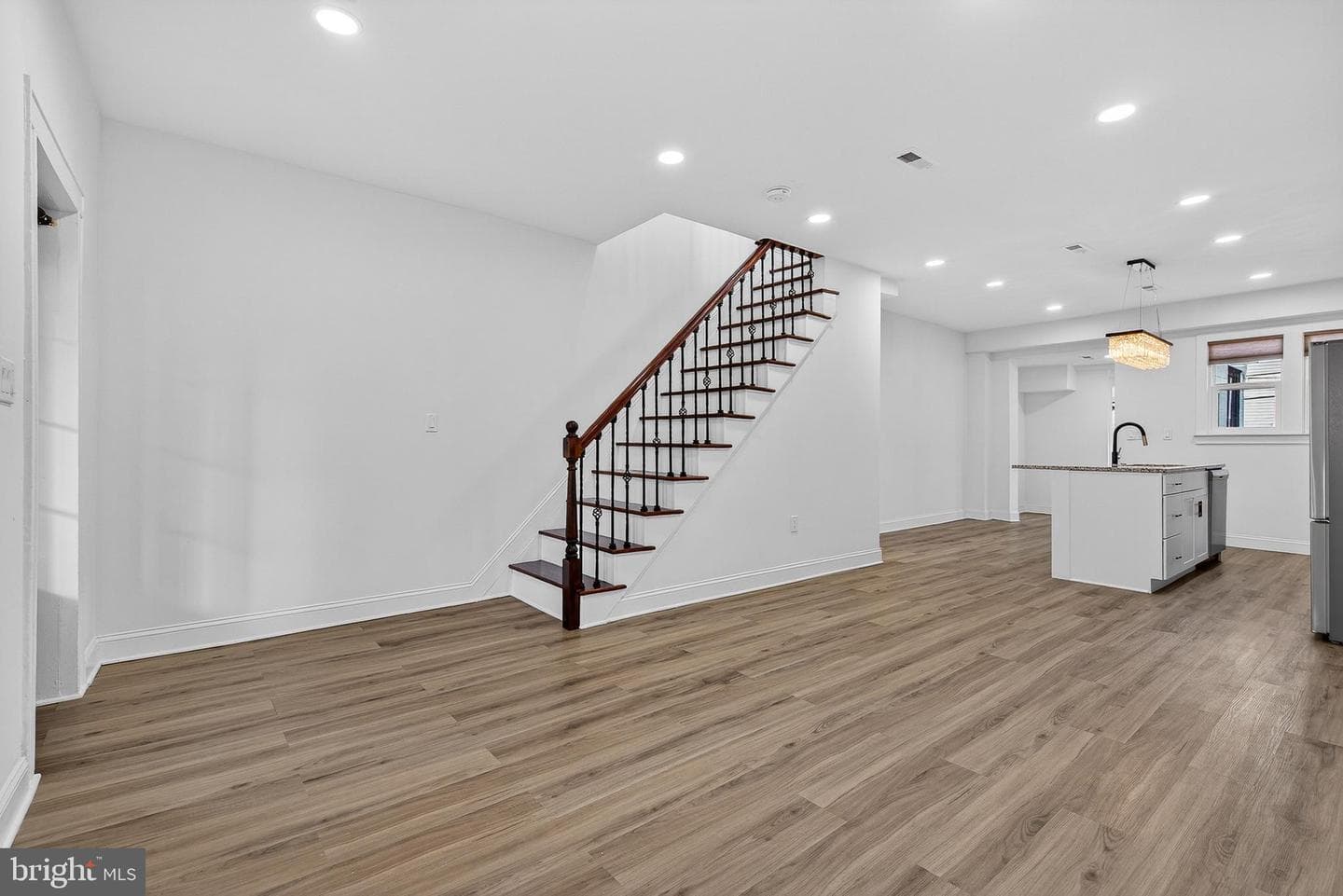 5249 Linden Heights Avenue photo 6