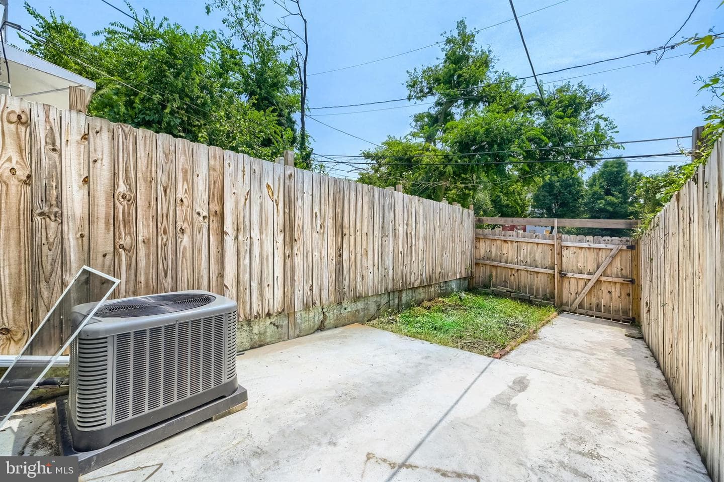 2645 Lehman Street photo 25
