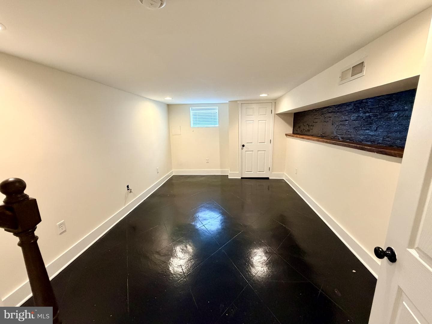 1530 E Clement Street photo 13