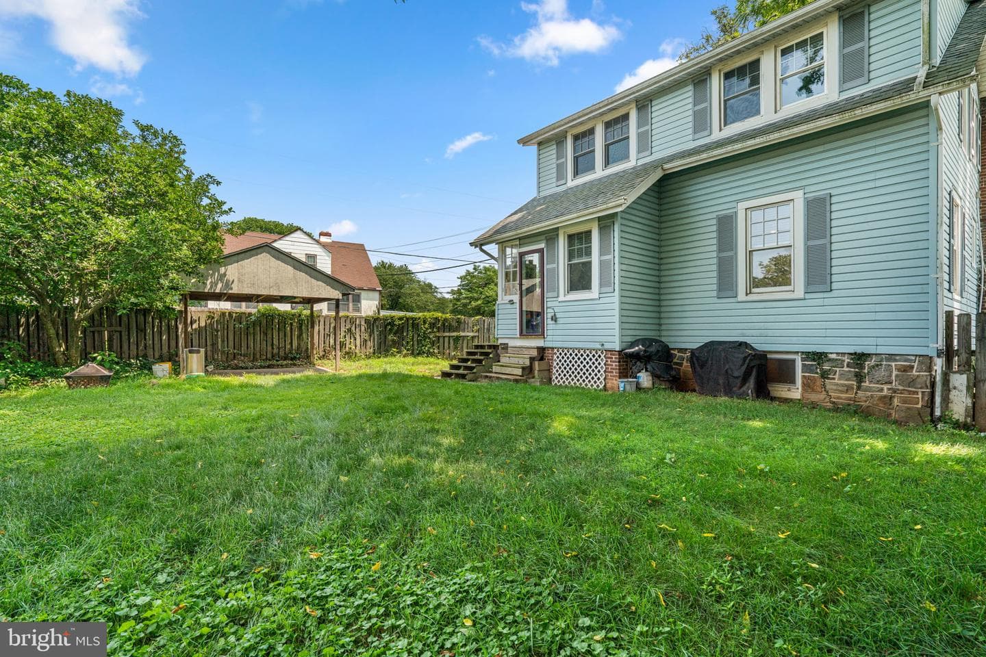 1826 N Forest Park Avenue N photo 27