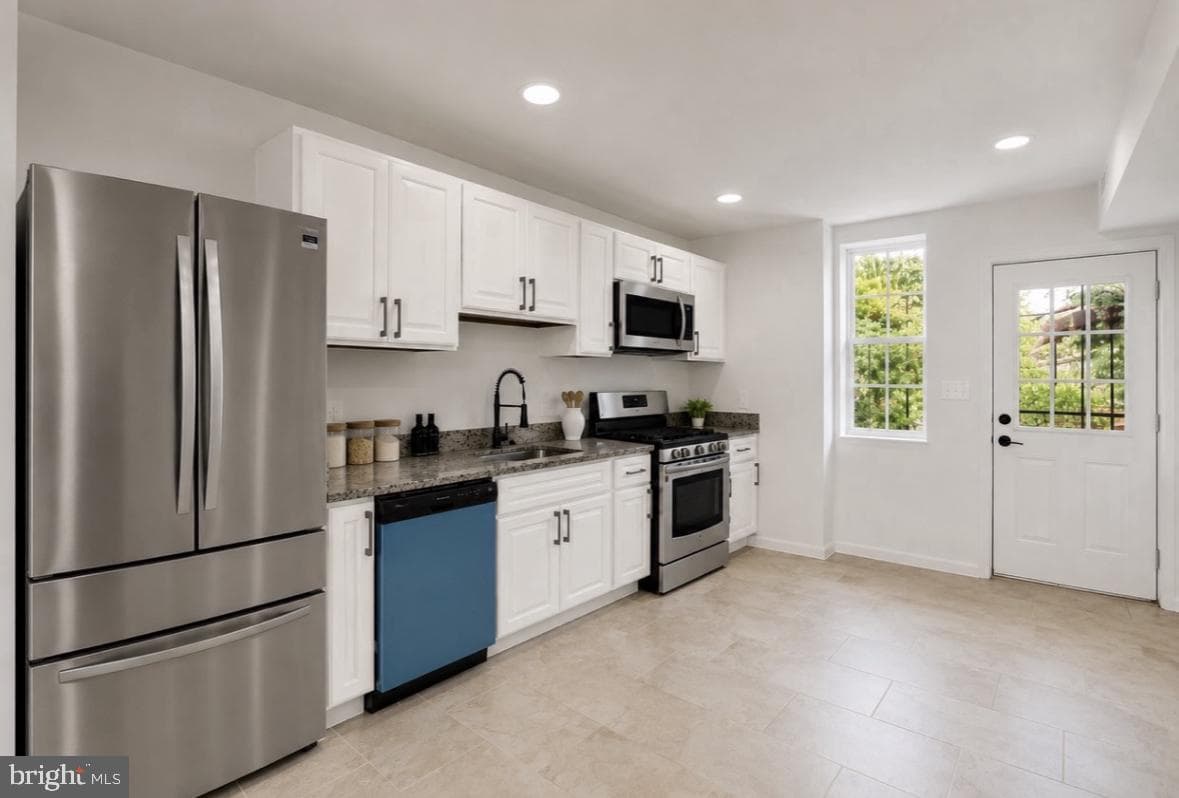 1632 Ashland Avenue photo 8