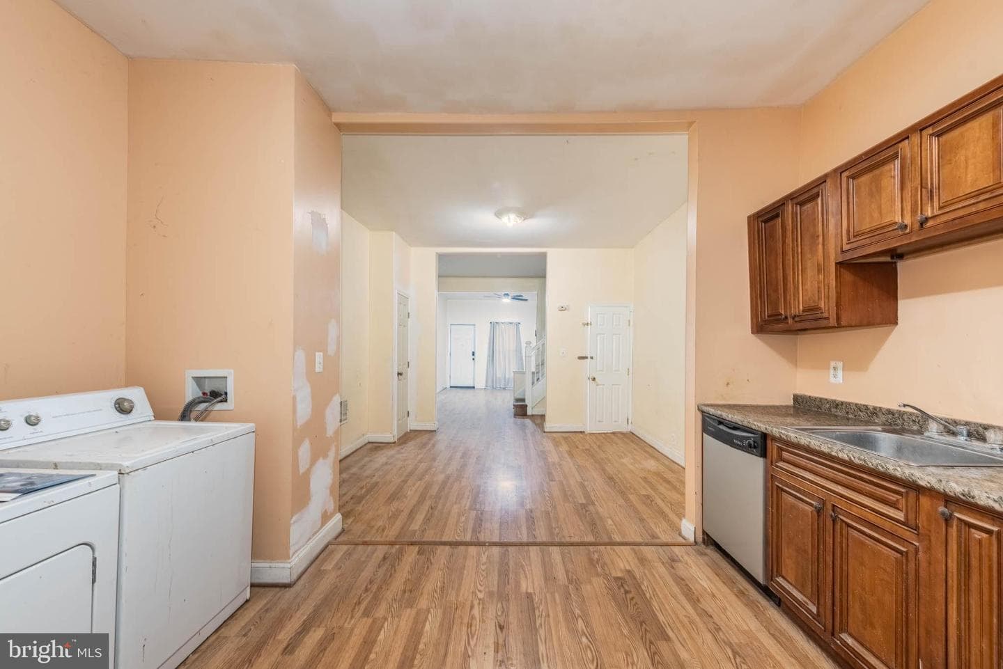 2705 Riggs Avenue photo 10