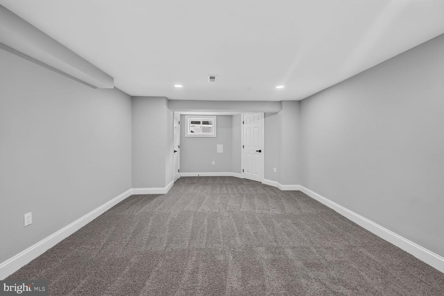 2605 E Hoffman Street photo 19